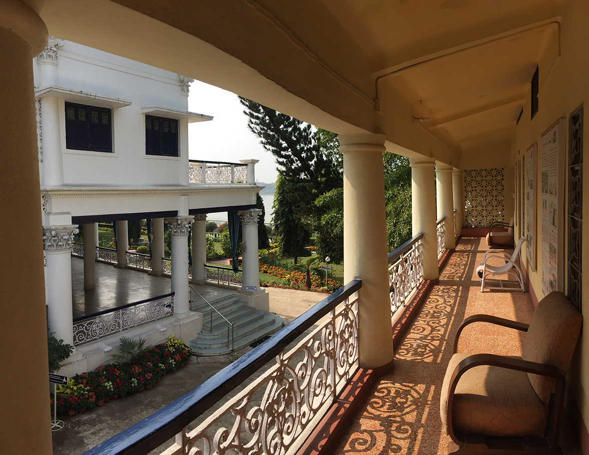 Lugar multifuncional en Dakshineswar